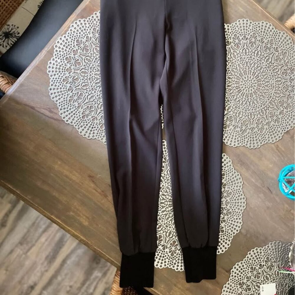 Size 2 (32) Black fashion pant. Part Two Copenhagen. Like new